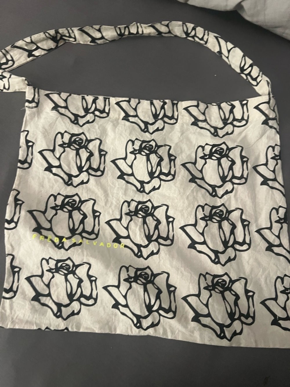 Freda Salvador White Canvas Rose-Print Shoulder Bag